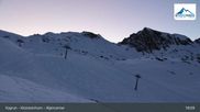 Archiviertes Webcam Bild: Alpincenter (Kitzsteinhorn Kaprun) am 26.02.2026 um 03:46 Uhr