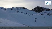 Archiviertes Webcam Bild: Alpincenter (Kitzsteinhorn Kaprun) am 26 Feb 2026 um 17:25 Uhr