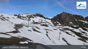 Archived webcam image showing Kitzsteinhorn Kaprun: Alpine Centre on 14 Jun 2026 at 08:34