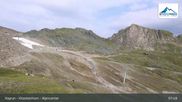 Archived webcam image showing Kitzsteinhorn Kaprun: Alpine Centre on 1 Aug 2026 at 08:21