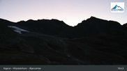 Archived webcam image showing Kitzsteinhorn Kaprun: Alpine Centre on 16 Sep 2026 at 05:17
