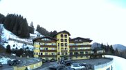 Archived webcam image showing Reiteralm: View Hotel Raunerhof on 26 Feb 2026 at 16:05