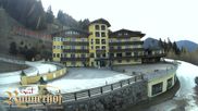 Archiviertes Webcam Bild: Reiteralm: Hotel Raunerhof am 12.04.2026 um 16:53 Uhr