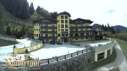 Archived webcam image showing Reiteralm: View Hotel Raunerhof on 18 May 2026 at 16:08