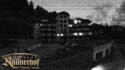 Archiviertes Webcam Bild: Reiteralm: Hotel Raunerhof am 28.05.2026 um 04:19 Uhr
