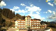 Archiviertes Webcam Bild: Reiteralm: Hotel Raunerhof am 12.07.2026 um 07:24 Uhr