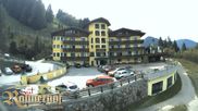 Archived webcam image showing Reiteralm: View Hotel Raunerhof on 16 Aug 2026 at 16:51