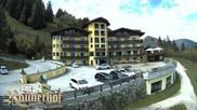 Archiviertes Webcam Bild: Reiteralm: Hotel Raunerhof am 26.08.2026 um 12:15 Uhr
