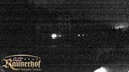 Archiviertes Webcam Bild: Reiteralm: Hotel Raunerhof am 15.10.2026 um 04:10 Uhr