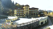 Archived webcam image showing Reiteralm: View Hotel Raunerhof on 15 Oct 2026 at 14:28