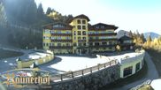 Archived webcam image showing Reiteralm: View Hotel Raunerhof on 20 Oct 2026 at 14:05