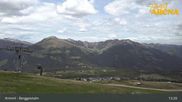 Archiviertes Webcam Bild: Zillertal Arena: Berggeistalm in Hochkrimml am 30.05.2026 um 13:24 Uhr