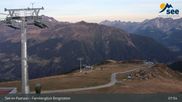 Archiviertes Webcam Bild: Bergbahnen See: Familienglück Bergstation am 15.10.2026 um 08:45 Uhr