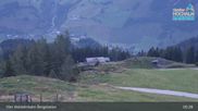 Archived webcam image showing Rauris - Waldalmbahn Top Station on 1 Aug 2026 at 05:20