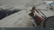 Archiviertes Webcam Bild: Gastein: Stubnerkogel Bergstation Südseite am 12.04.2026 um 17:44 Uhr