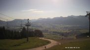 Archived webcam image showing Middle Station Hörnerbahn Bolsterlang on 20 Jun 2026 at 08:11