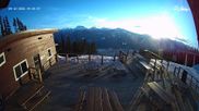 Archiviertes Webcam Bild: Revelstoke Mountain Resort: Mackenzie Outpost am 13.04.2026 um 04:32 Uhr