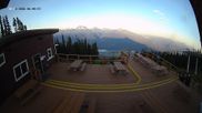 Archiviertes Webcam Bild: Revelstoke Mountain Resort: Mackenzie Outpost am 26.08.2026 um 16:05 Uhr
