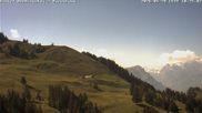 Archiviertes Webcam Bild: Sattel-Hochstuckli: Bergrestaurant Bärenfang am 28.05.2026 um 10:04 Uhr