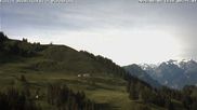Archiviertes Webcam Bild: Sattel-Hochstuckli: Bergrestaurant Bärenfang am 04.06.2026 um 08:18 Uhr