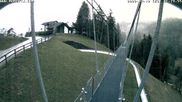 Archiviertes Webcam Bild: Sattel Hochstuckli: Hängebrücke Skywalk am 12.04.2026 um 06:12 Uhr