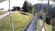 Archiviertes Webcam Bild: Sattel Hochstuckli: Hängebrücke Skywalk am 28.05.2026 um 08:01 Uhr