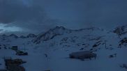 Archiviertes Webcam Bild: Pitztaler Gletscher: Bergstation Gletscherexpress am 12.04.2026 um 06:28 Uhr
