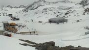 Archiviertes Webcam Bild: Pitztaler Gletscher: Bergstation Gletscherexpress am 12.04.2026 um 14:28 Uhr
