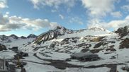 Archiviertes Webcam Bild: Pitztaler Gletscher: Bergstation Gletscherexpress am 07.06.2026 um 07:09 Uhr