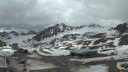 Archived webcam image showing Gletscherexpress top station on 17 Jun 2026 at 10:12