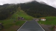 Archived webcam image showing Alpspitzbahn - middle station on 7 May 2026 at 08:56