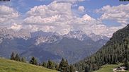 Archiviertes Webcam Bild: Almenwelt Lofer: Blick nach Osten zu den Berchtesgadener Alpen am 28.05.2026 um 14:06 Uhr