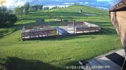 Archiviertes Webcam Bild: Sunridge Bunny Hill - Blick vom Chalet im Tal am 06.06.2026 um 04:27 Uhr