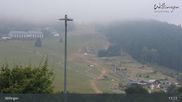 Archiviertes Webcam Bild: Willingen: Livecam Ettelsberg Seilbahn Talstation am 26.08.2026 um 11:18 Uhr