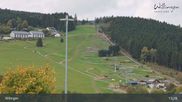 Archiviertes Webcam Bild: Willingen: Livecam Ettelsberg Seilbahn Talstation am 10.10.2026 um 13:56 Uhr