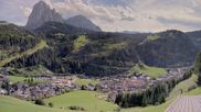 Archived webcam image showing St. Christina (1.428m) on 26 Aug 2026 at 16:45