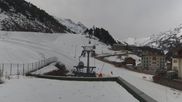 Archiviertes Webcam Bild: Obergurgl: Blick zur Piste vom Hotel Edelweiss & Gurgl am 12.04.2026 um 12:20 Uhr