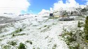 Archived webcam image showing View Arosa Bear Sanctuary on 5 Jun 2026 at 12:00