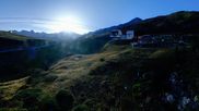 Archiviertes Webcam Bild: Blick auf das Arosa Bärenland am 27.08.2026 um 04:05 Uhr