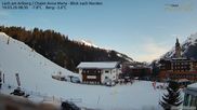 Archiviertes Webcam Bild: Lech am Arlberg: Ausblick Chalet Anna Maria zur Piste am 19.03.2026 um 08:06 Uhr