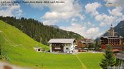 Archiviertes Webcam Bild: Lech am Arlberg: Ausblick Chalet Anna Maria zur Piste am 21.07.2026 um 12:21 Uhr