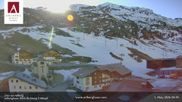 Archiviertes Webcam Bild: Hotel Arlberghaus in Zürs mit Blick auf den Weltcuphang am 01.05.2026 um 08:25 Uhr