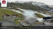 Archived webcam image showing Hotel Arlberghaus at Zürs on 7 May 2026 at 12:00