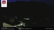 Archiviertes Webcam Bild: Hotel Arlberghaus in Zürs mit Blick auf den Weltcuphang am 28.05.2026 um 04:45 Uhr