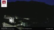 Archiviertes Webcam Bild: Hotel Arlberghaus in Zürs mit Blick auf den Weltcuphang am 12.07.2026 um 22:57 Uhr
