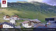 Archived webcam image showing Hotel Arlberghaus at Zürs on 23 Jul 2026 at 18:05