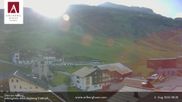 Archived webcam image showing Hotel Arlberghaus at Zürs on 4 Aug 2026 at 08:46