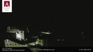 Archiviertes Webcam Bild: Hotel Arlberghaus in Zürs mit Blick auf den Weltcuphang am 04.10.2026 um 00:55 Uhr
