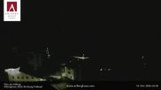 Archiviertes Webcam Bild: Hotel Arlberghaus in Zürs mit Blick auf den Weltcuphang am 14.10.2026 um 02:38 Uhr