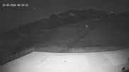 Archived webcam image showing Warth: hotel Adler on 25 May 2026 at 00:58